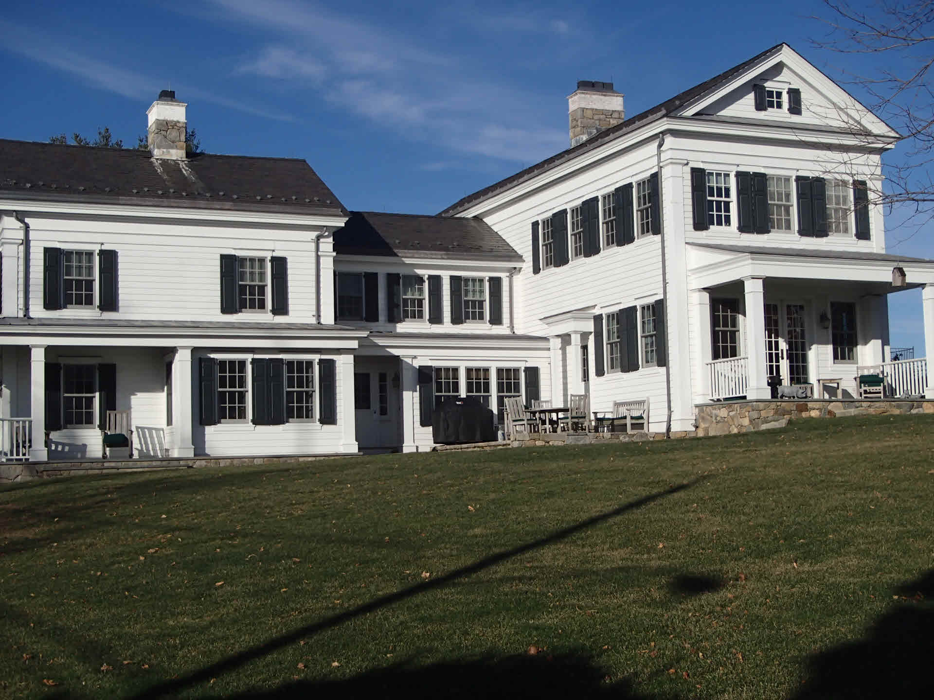 Building photograph for 79 SECOND HILL RD